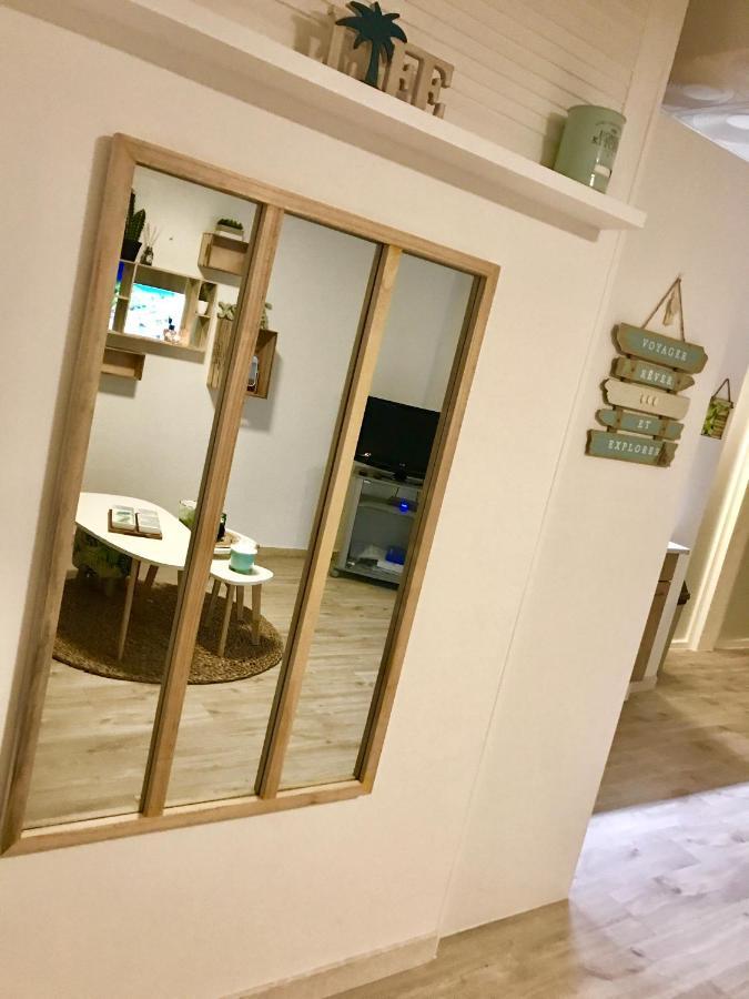 Magnifique Appartement En Front De Mer, Caneylles Rosas Exteriör bild
