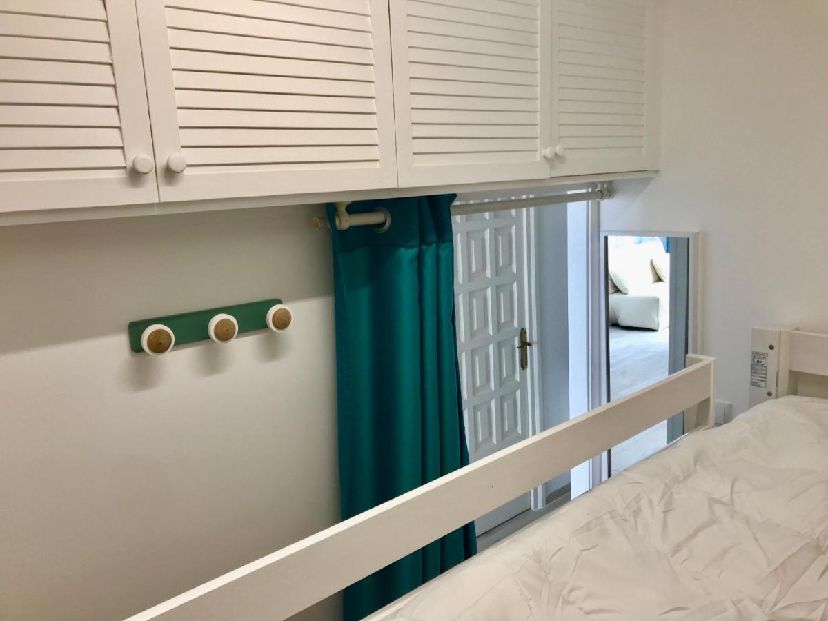 Magnifique Appartement En Front De Mer, Caneylles Rosas Exteriör bild