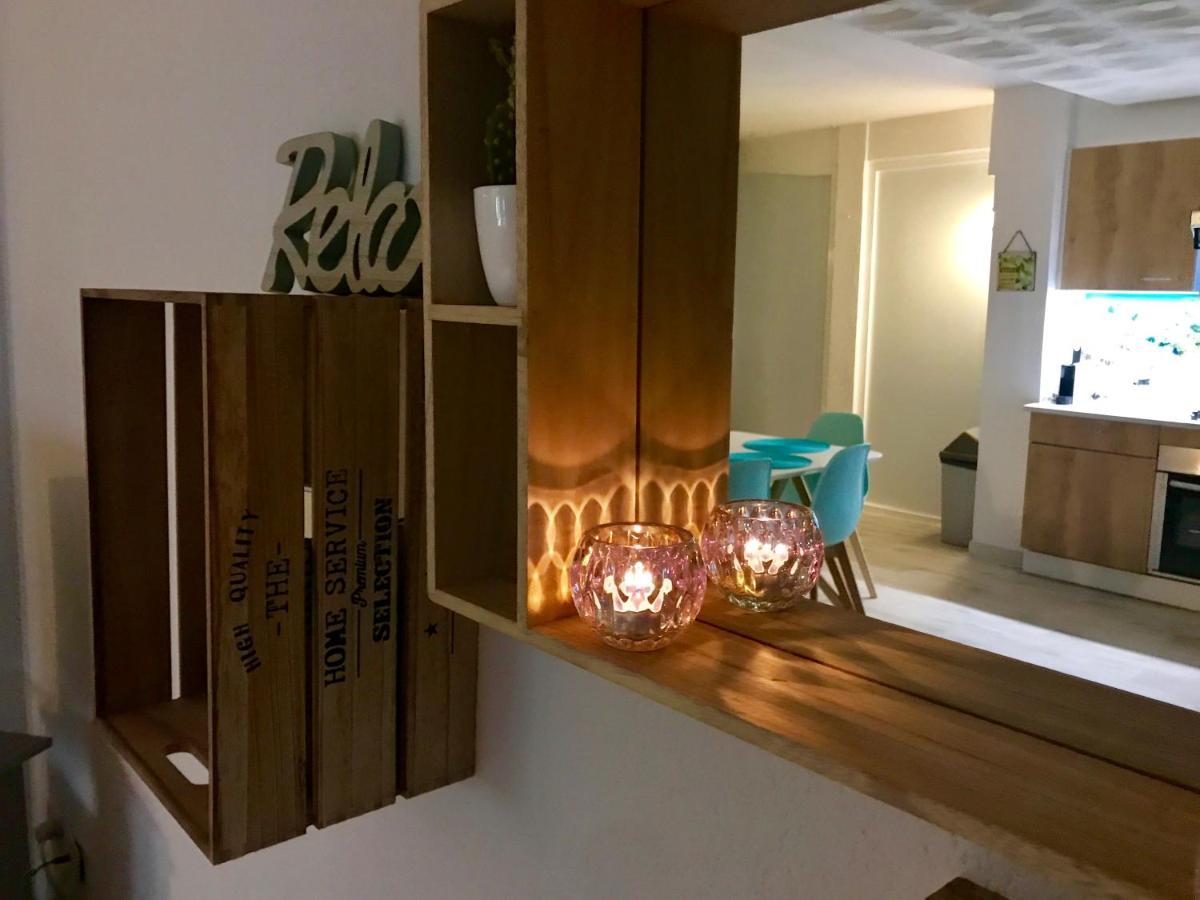 Magnifique Appartement En Front De Mer, Caneylles Rosas Exteriör bild