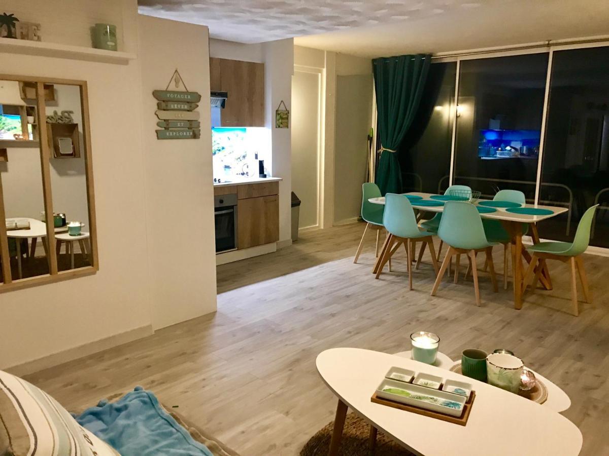 Magnifique Appartement En Front De Mer, Caneylles Rosas Exteriör bild