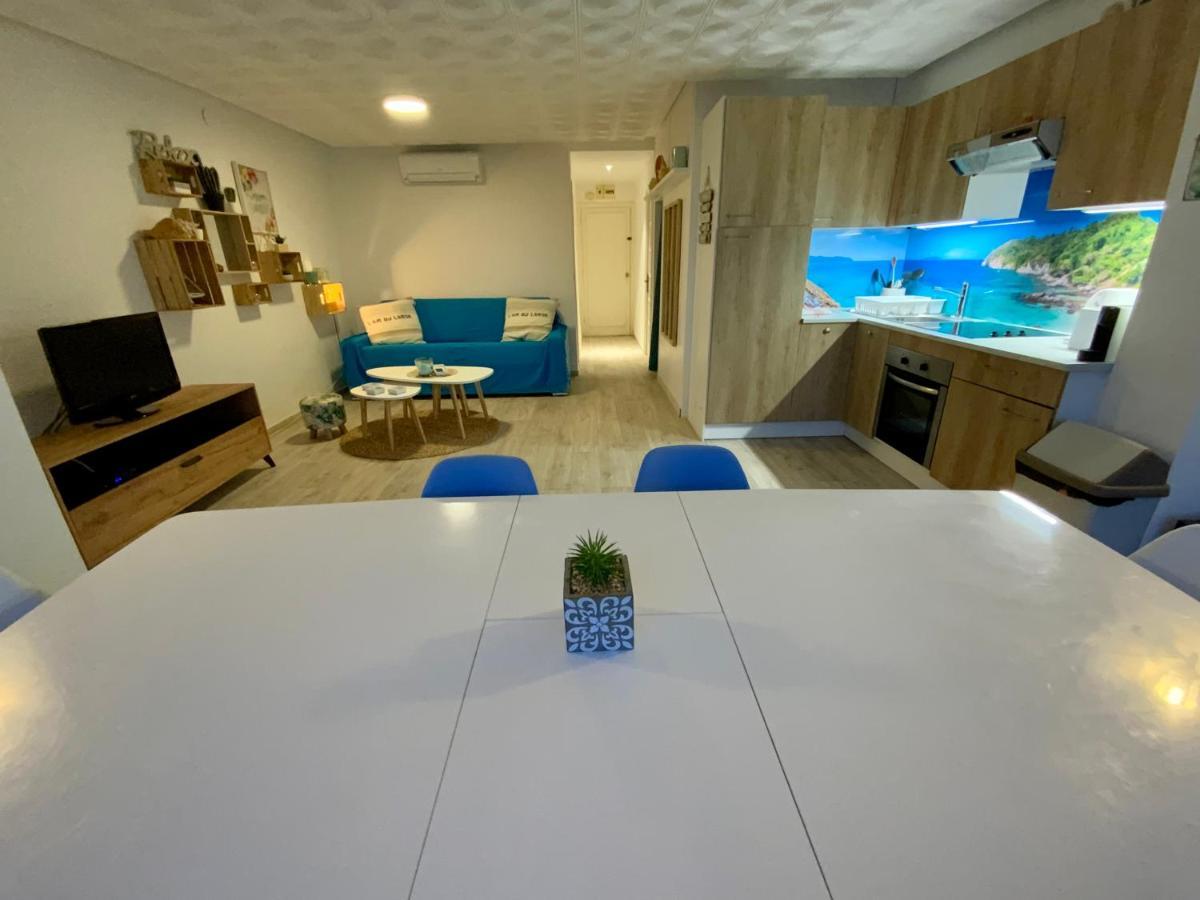 Magnifique Appartement En Front De Mer, Caneylles Rosas Exteriör bild