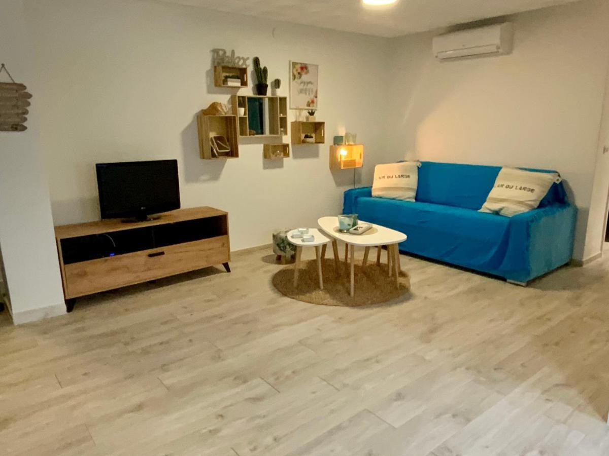 Magnifique Appartement En Front De Mer, Caneylles Rosas Exteriör bild