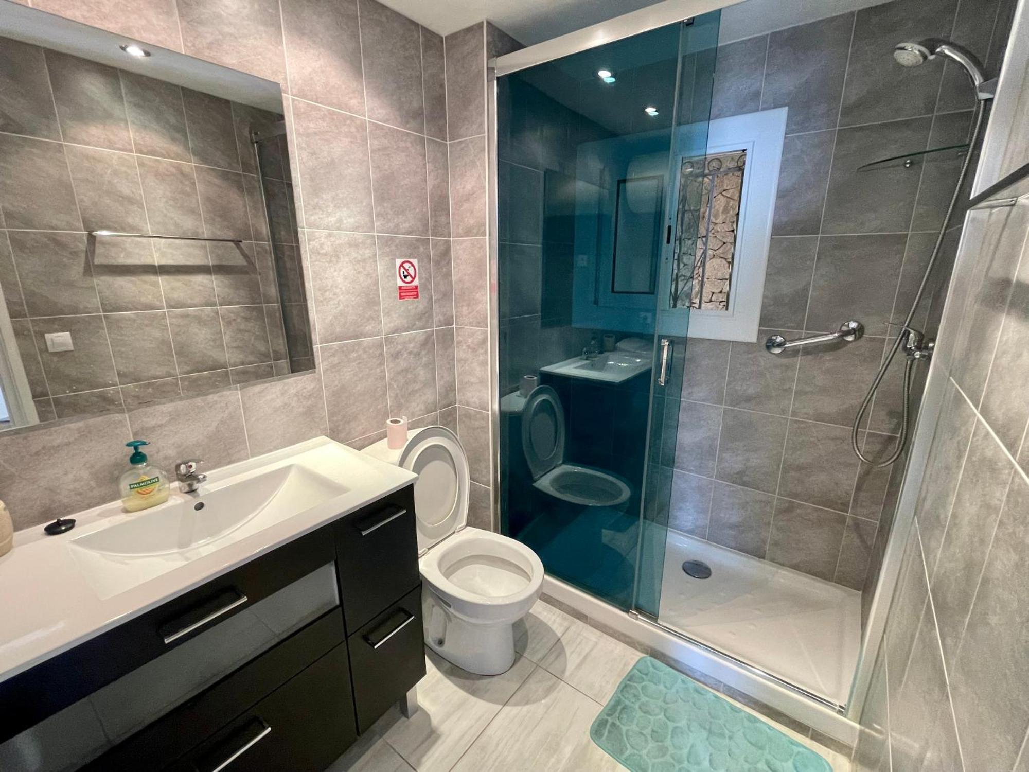 Magnifique Appartement En Front De Mer, Caneylles Rosas Exteriör bild