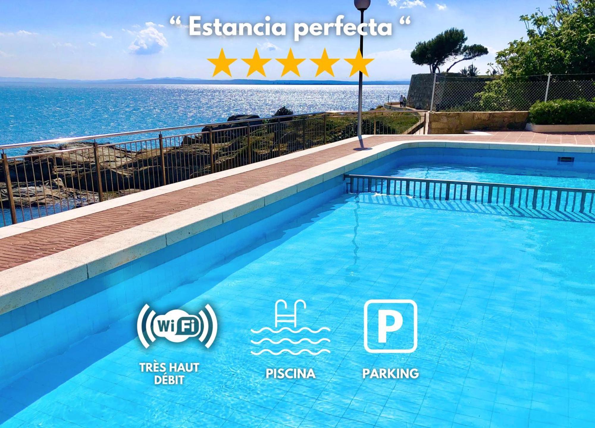 Magnifique Appartement En Front De Mer, Caneylles Rosas Exteriör bild